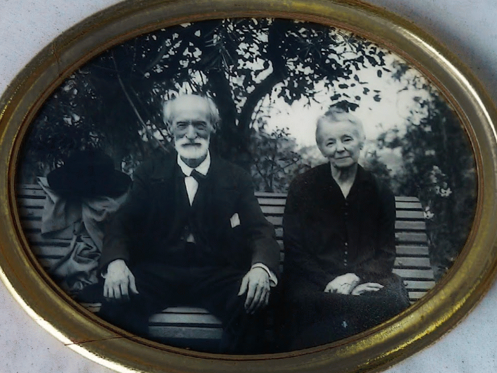 Familia
